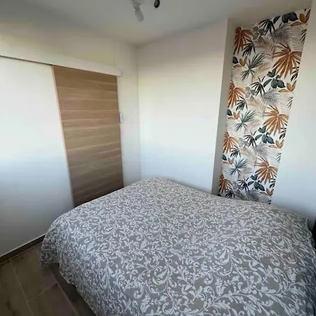 Joli Appart/Vue Etang/Clim /Wifi Balaruc-les-Bains Exterior foto